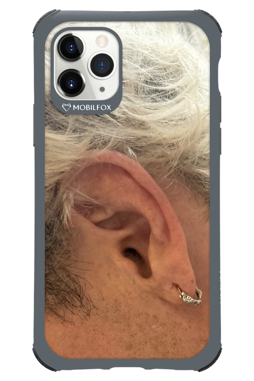 Ear - Apple iPhone 11 Pro