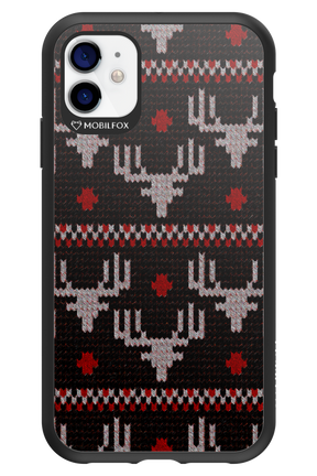 Sweater - Apple iPhone 11