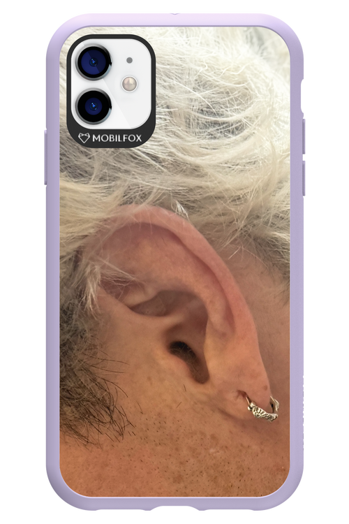 Ear - Apple iPhone 11