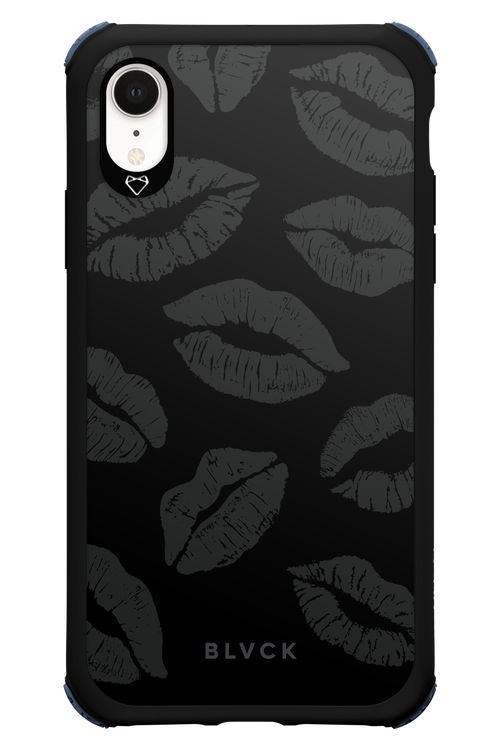 Dark Lips - Apple iPhone XR