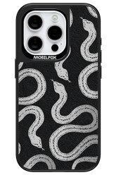 Moon Snakes Leather - Apple iPhone 15 Pro