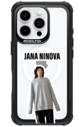 Jana Ninanova - Apple iPhone 16 Pro