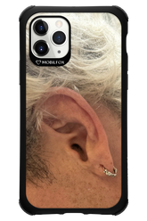 Ear - Apple iPhone 11 Pro