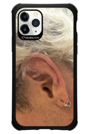 Ear - Apple iPhone 11 Pro