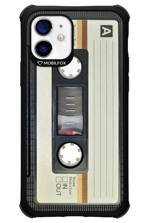 CASE 11 - Apple iPhone 12