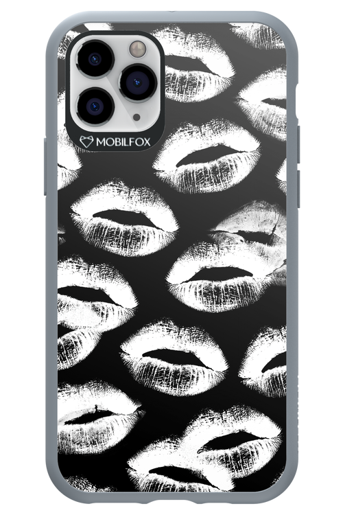 Ghost Kiss Black - Apple iPhone 11 Pro