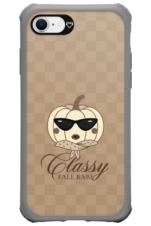 Fall Babe - Apple iPhone 8