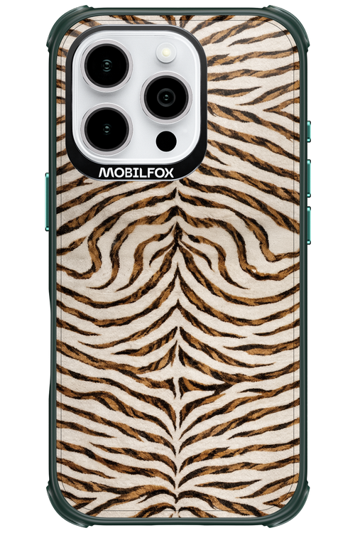 Adventure Charm - Apple iPhone 16 Pro