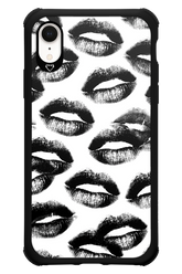 Ghost Kiss - Apple iPhone XR