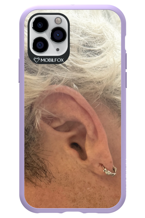 Ear - Apple iPhone 11 Pro