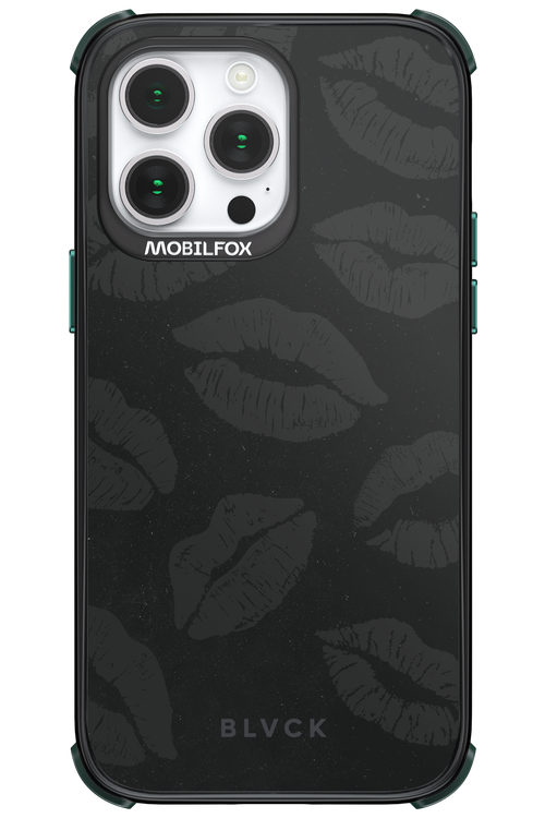 Dark Lips - Apple iPhone 14 Pro Max