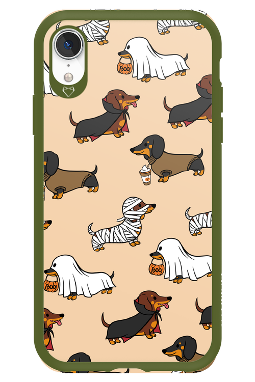 Scary Dachshund - Apple iPhone XR