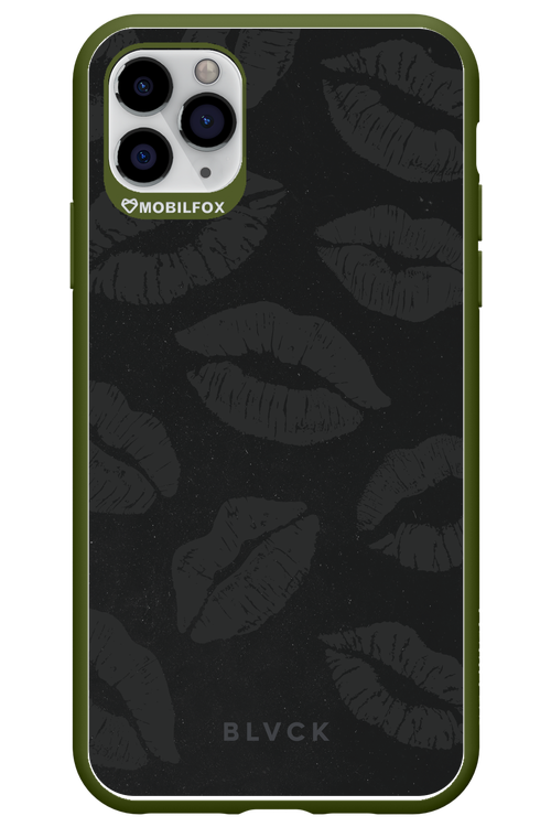 Dark Lips - Apple iPhone 11 Pro Max