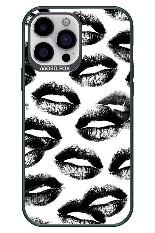 Ghost Kiss - Apple iPhone 13 Pro Max