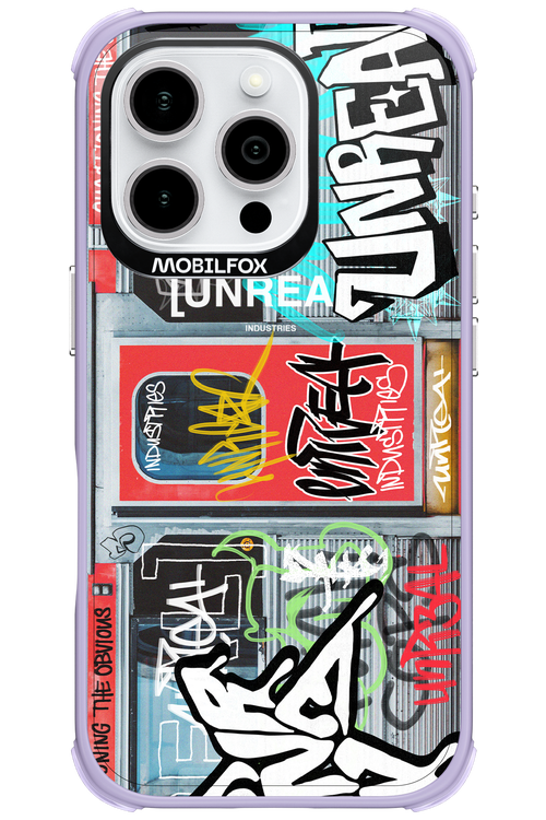 Train - Apple iPhone 16 Pro