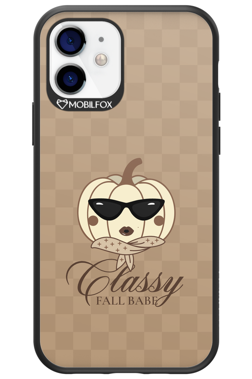 Fall Babe - Apple iPhone 12