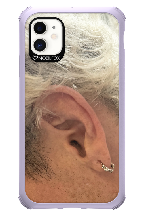 Ear - Apple iPhone 11