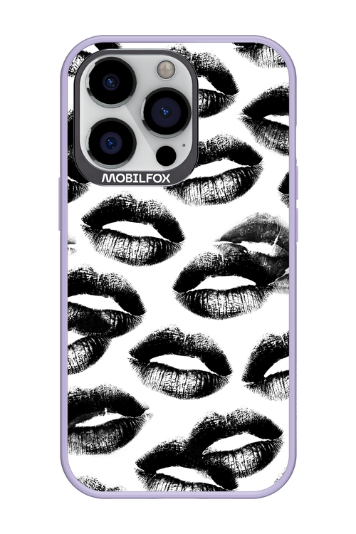 Ghost Kiss - Apple iPhone 13 Pro