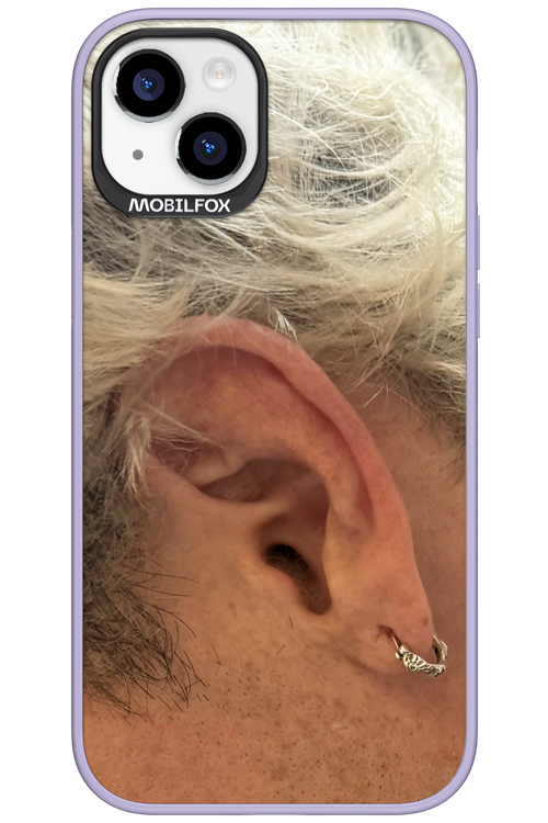 Ear - Apple iPhone 15 Plus