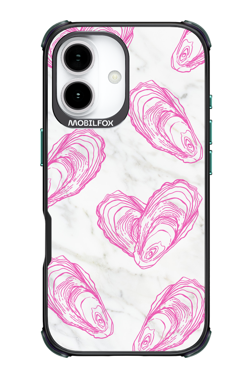 Shelly - Apple iPhone 17