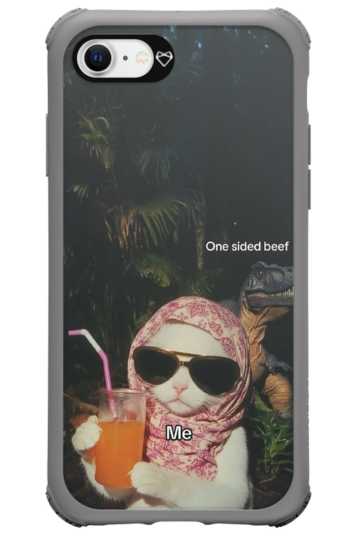 One sided beef - Apple iPhone SE 2022