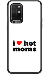 I love hot moms W - OnePlus 8T