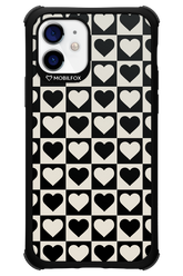 Checkered Heart - Apple iPhone 12