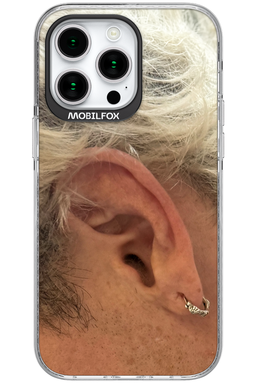 Ear - Apple iPhone 15 Pro Max