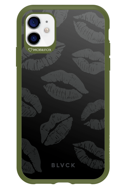 Dark Lips - Apple iPhone 11