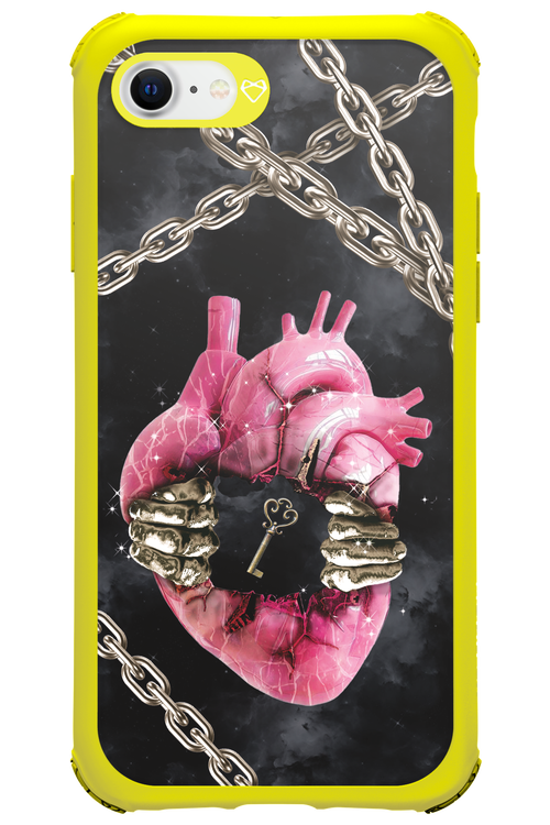 Love - Apple iPhone 7