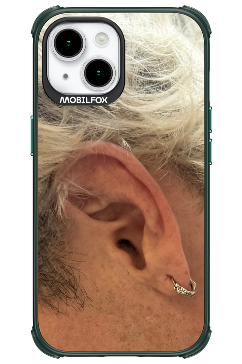 Ear - Apple iPhone 15