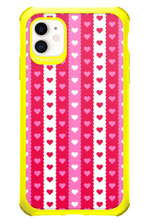 Christmas Heart Biscuit - Apple iPhone 11