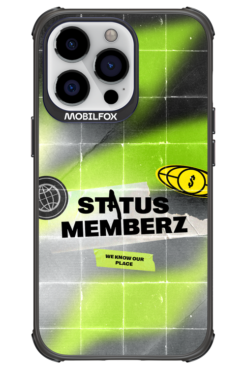 Status Memberz - Apple iPhone 13 Pro
