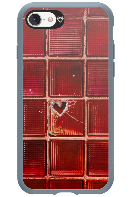 Heartbroken - Apple iPhone 7