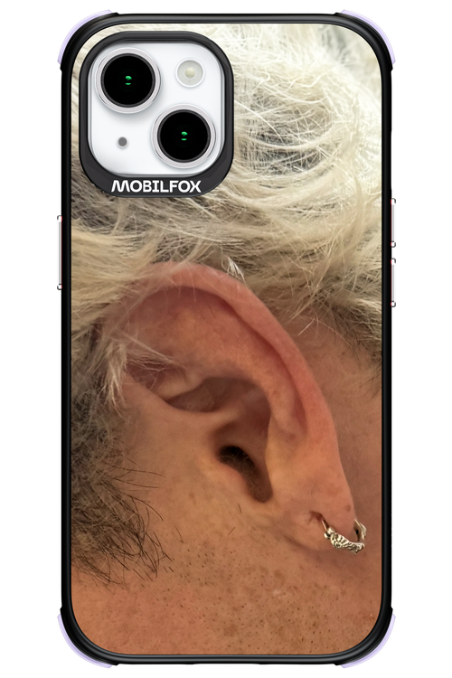 Ear - Apple iPhone 15