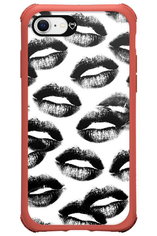 Ghost Kiss - Apple iPhone 8