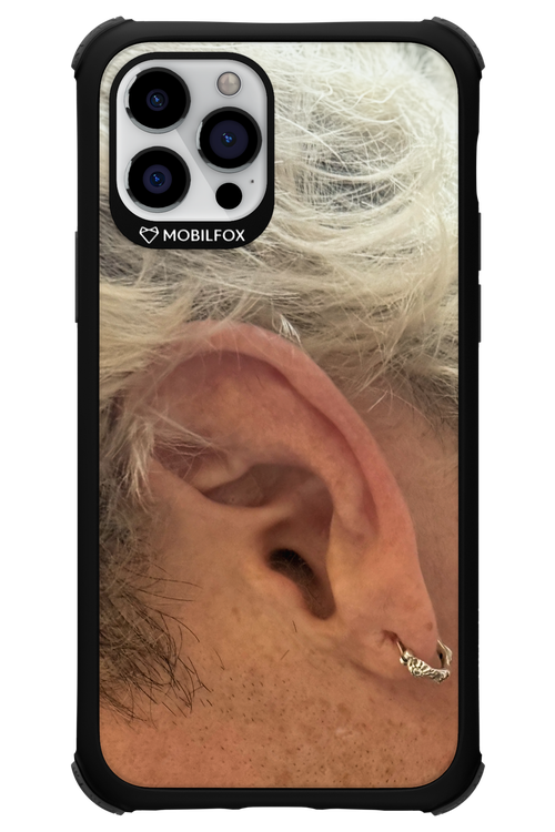 Ear - Apple iPhone 12 Pro