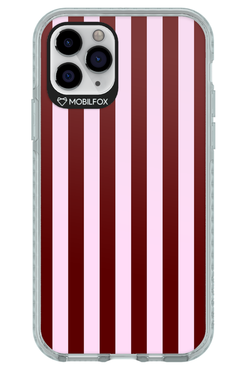 Circus Romance - Apple iPhone 11 Pro