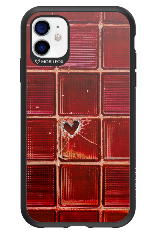 Heartbroken - Apple iPhone 11