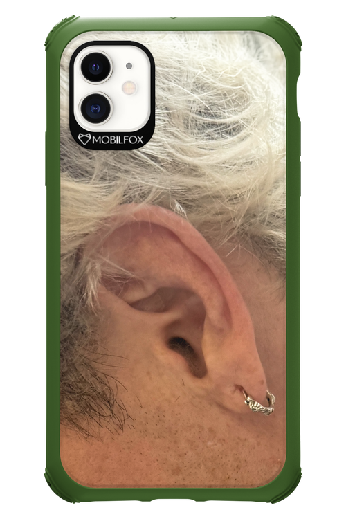 Ear - Apple iPhone 11