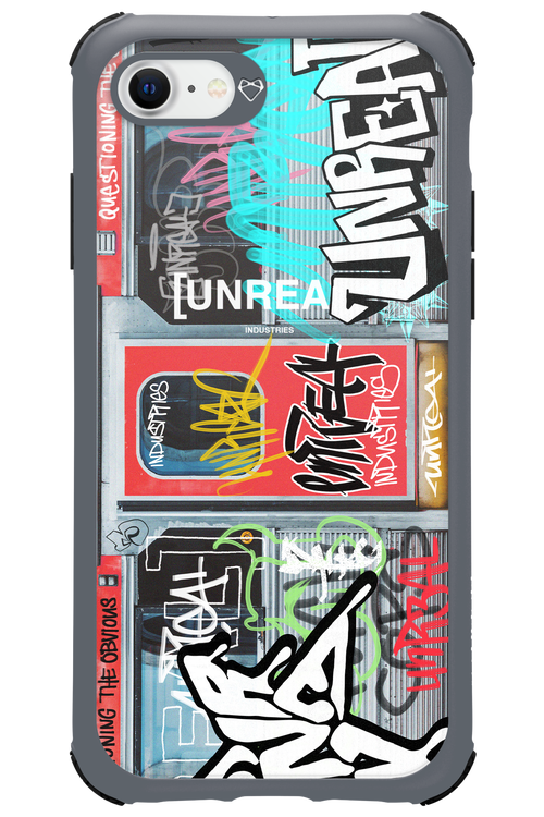 Train - Apple iPhone 8