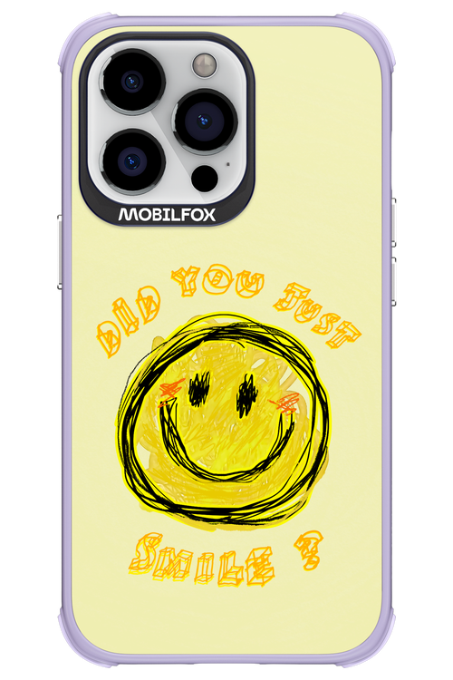 Crayon Smiley - Apple iPhone 13 Pro