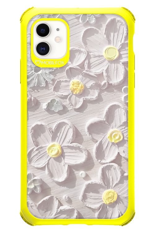 White Flowers - Apple iPhone 11
