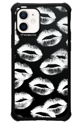 Ghost Kiss Black - Apple iPhone 12
