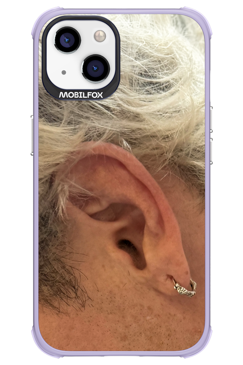 Ear - Apple iPhone 13